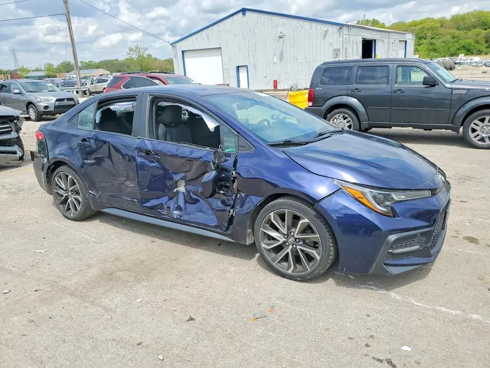 2020 TOYOTA COROLLA SE  