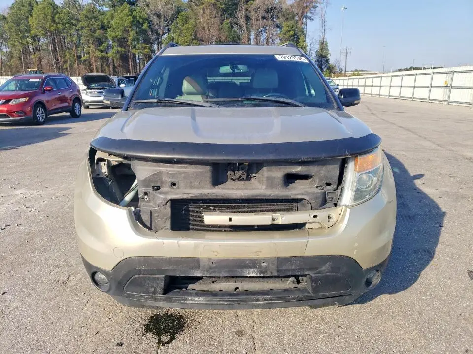 2011 FORD EXPLORER XLT  