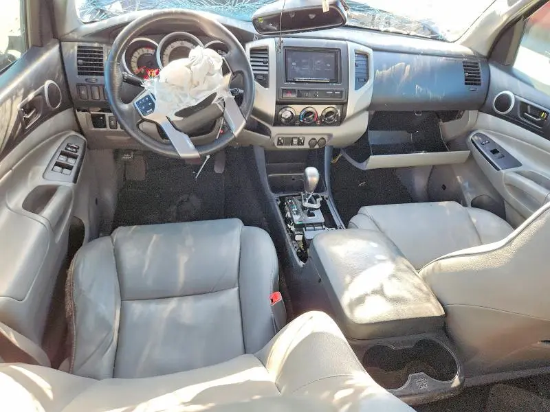 2013 TOYOTA TACOMA DOUBLE CAB PRERUNNER  