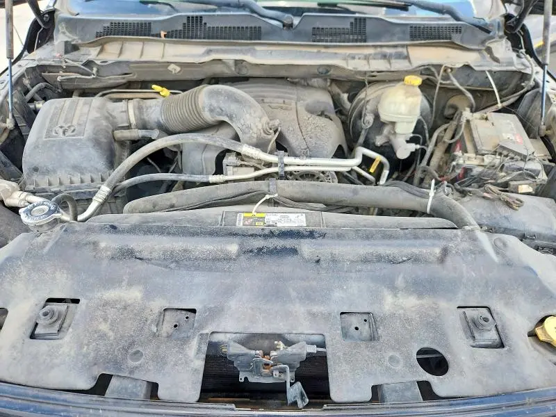 2014 RAM 1500 ST  