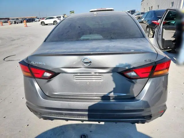 2021 NISSAN ALTIMA SR