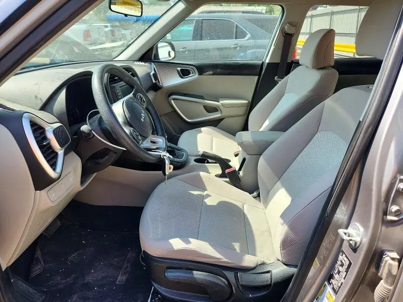2022 KIA SOUL LX  