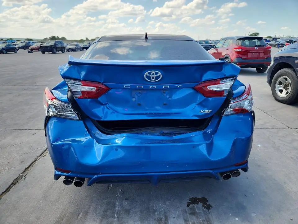2018 TOYOTA CAMRY XSE V6  