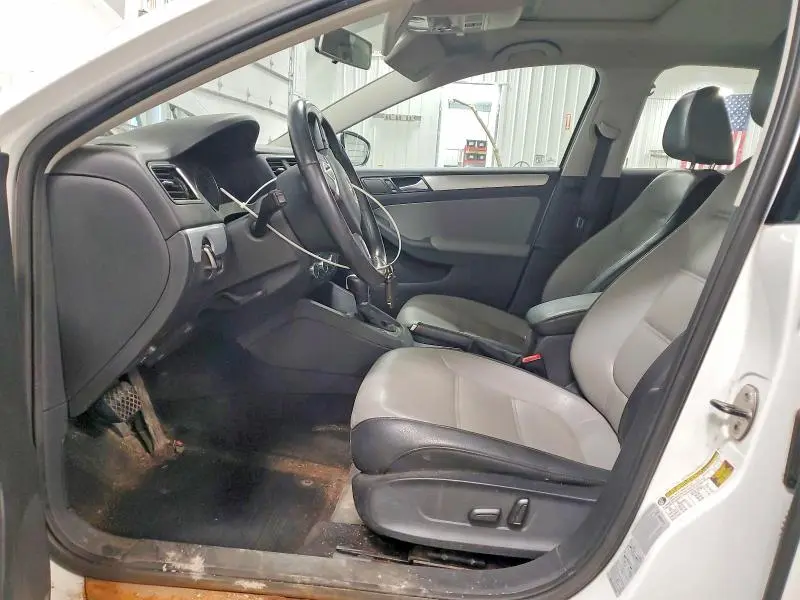 2014 VOLKSWAGEN JETTA HYBRID  