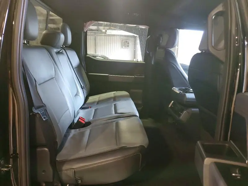 2023 FORD F150 LIGHTNING PRO  