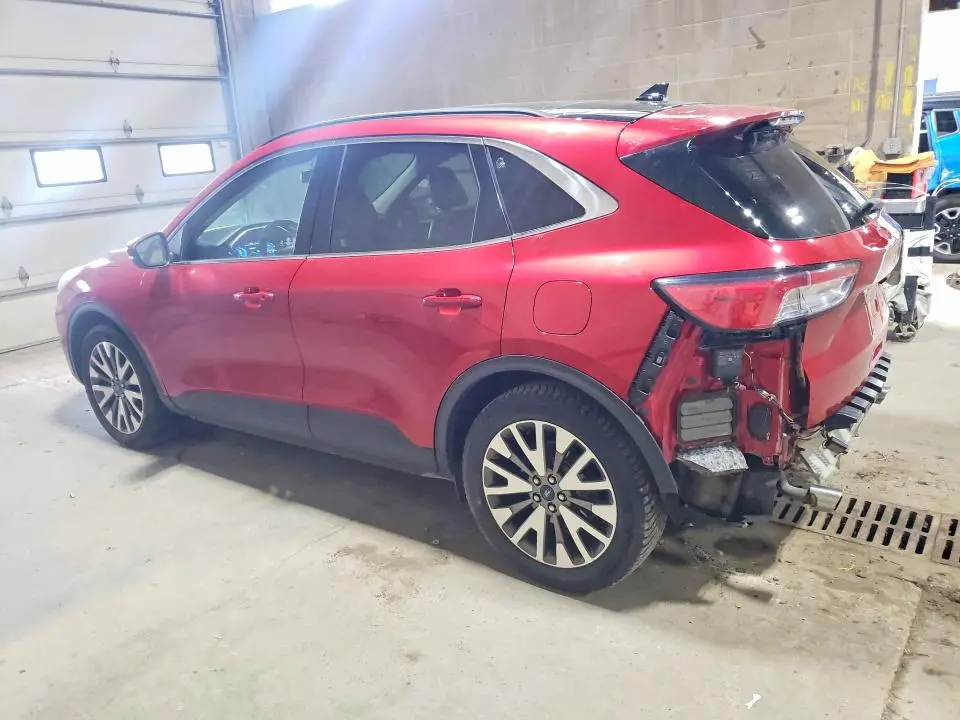 2020 FORD ESCAPE TITANIUM  