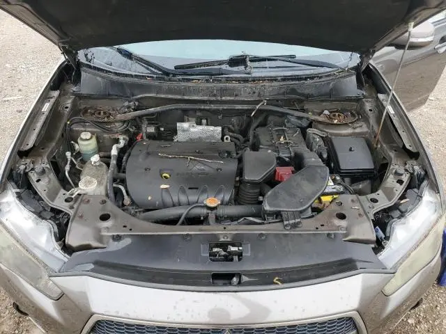 2010 MITSUBISHI OUTLANDER SE  