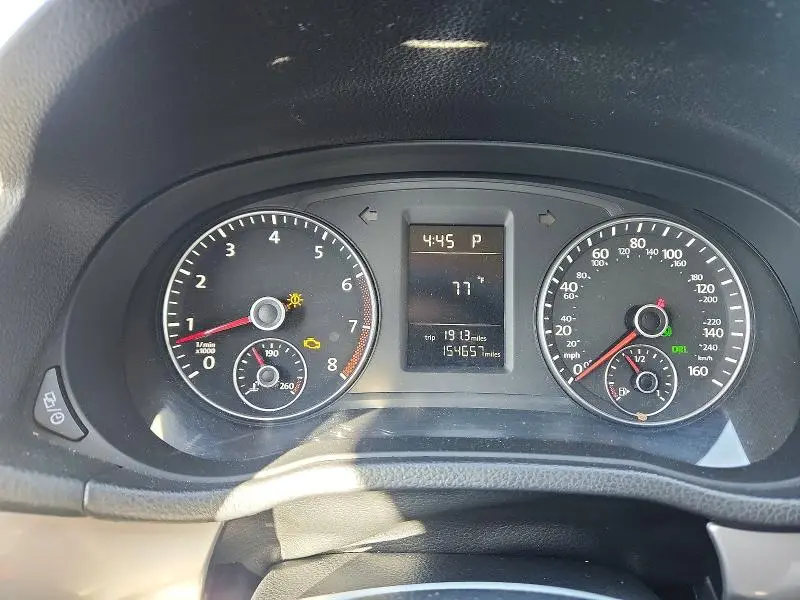 2013 VOLKSWAGEN PASSAT S  