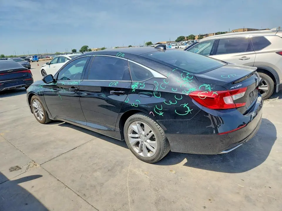 2020 HONDA ACCORD LX  