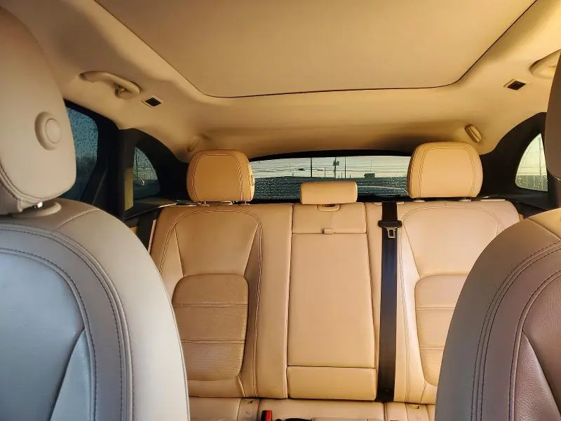 2017 JAGUAR F-PACE PRESTIGE  