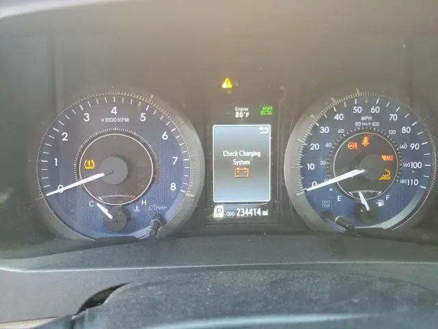 2018 TOYOTA SIENNA XLE  