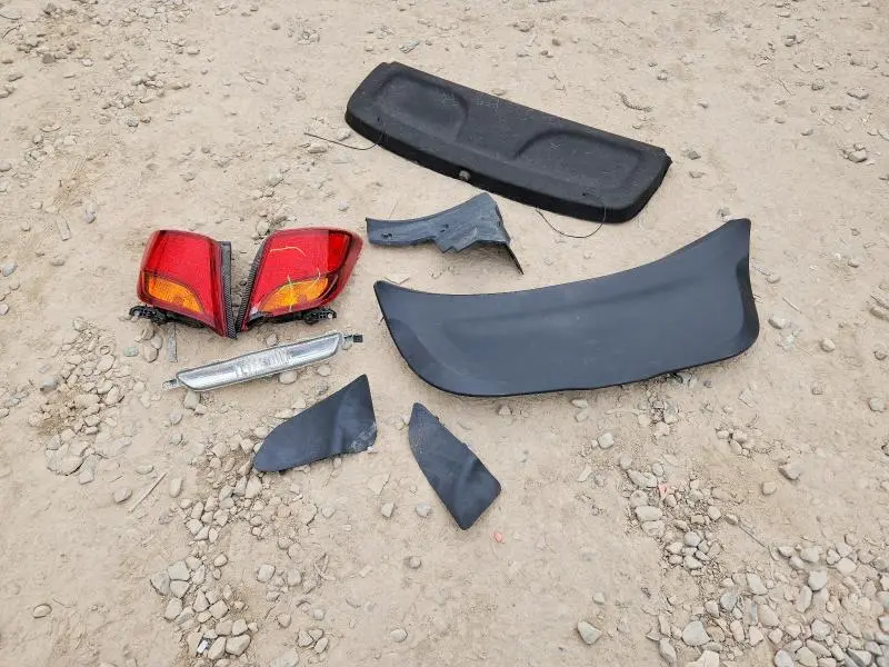 2015 TOYOTA YARIS 5-DOOR L  