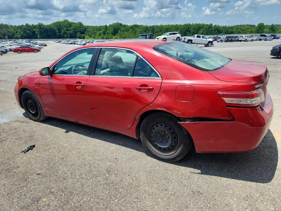 2011 TOYOTA CAMRY LE  