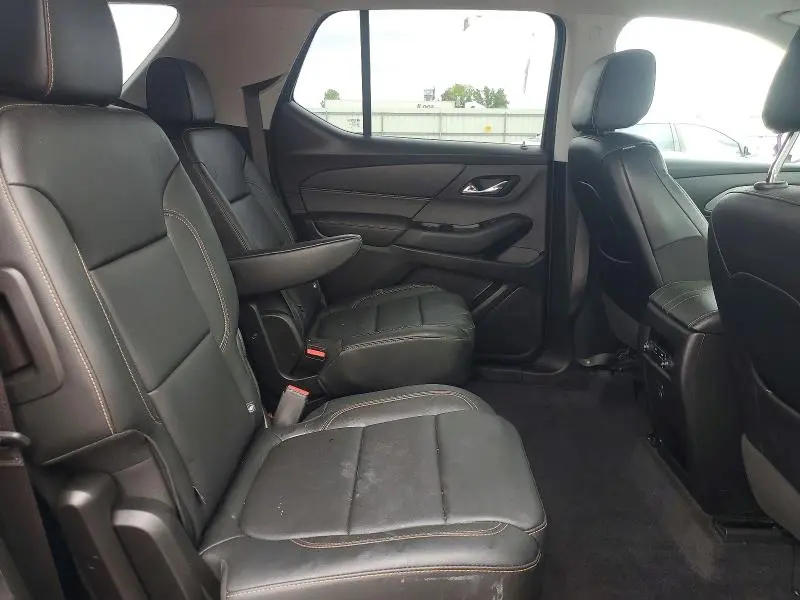 2019 CHEVROLET TRAVERSE LT  