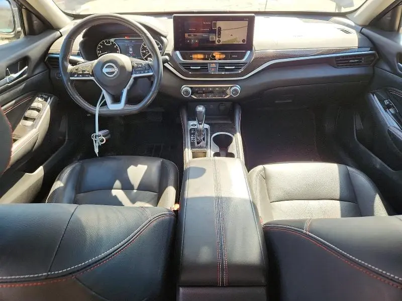2023 NISSAN ALTIMA SR  