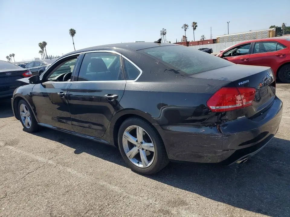 2014 VOLKSWAGEN PASSAT SE  