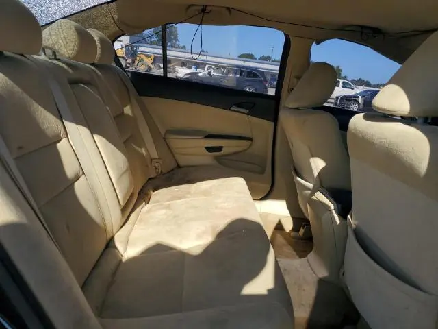 2011 HONDA ACCORD LX  