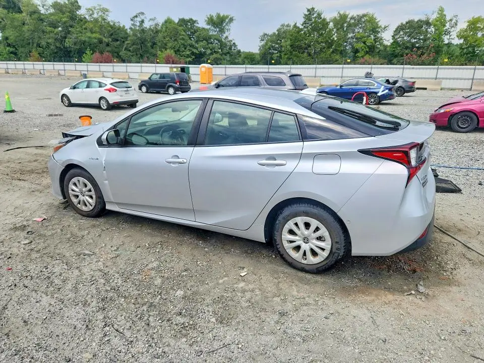 2022 TOYOTA PRIUS LE  
