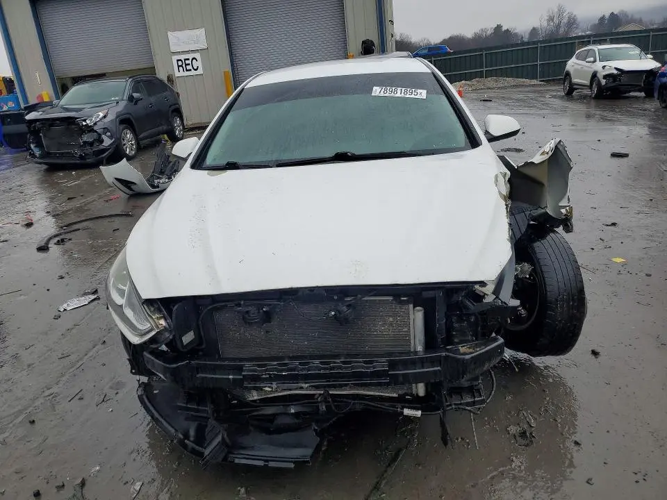 2018 HYUNDAI SONATA SE  