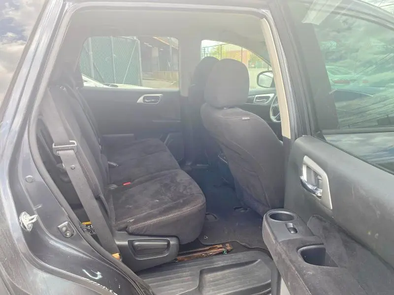 2013 NISSAN PATHFINDER S  