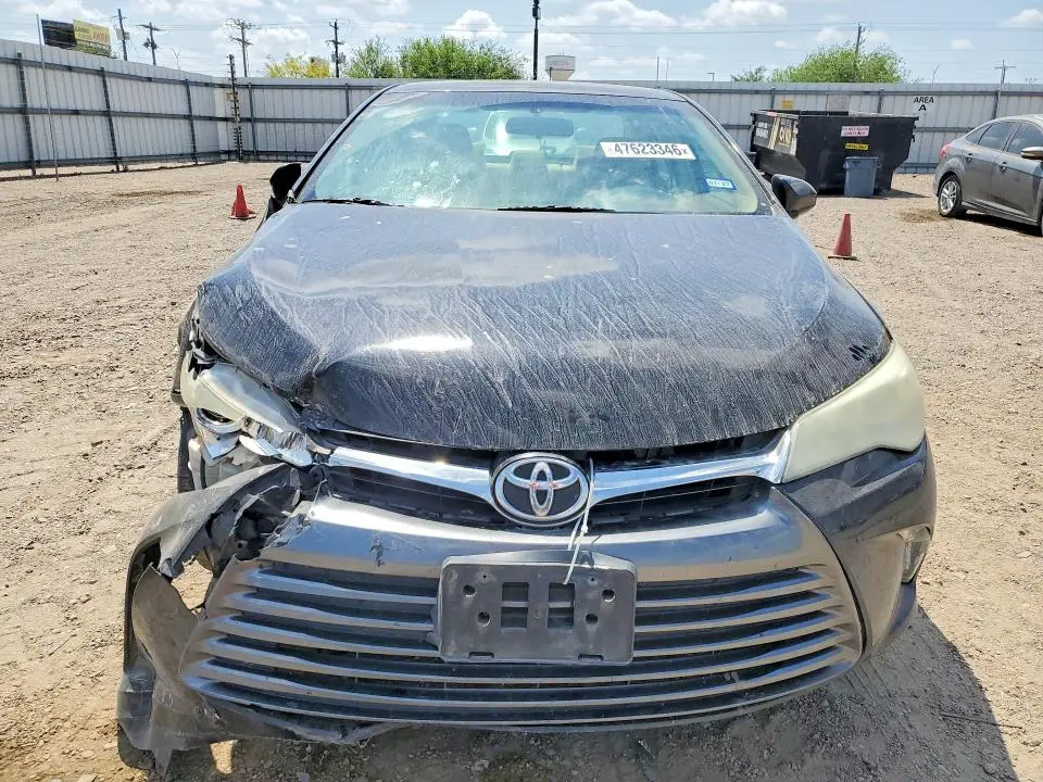 2015 TOYOTA CAMRY LE  