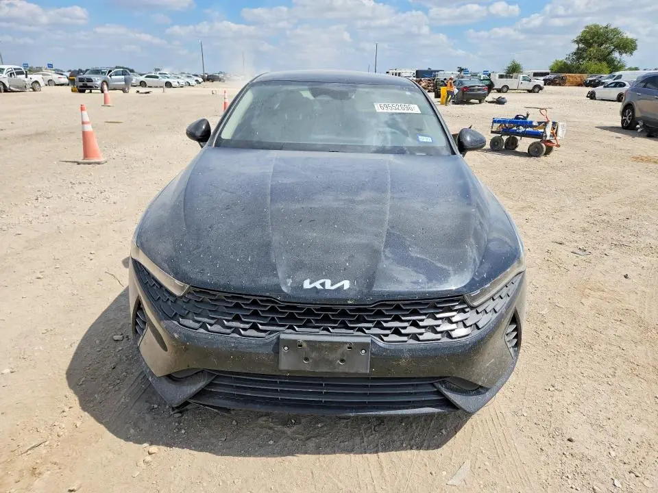 2022 KIA K5 LXS  