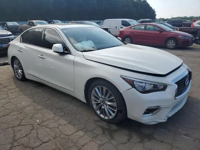 2019 INFINITI Q50 LUXE  