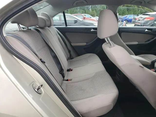 2014 VOLKSWAGEN JETTA BASE  