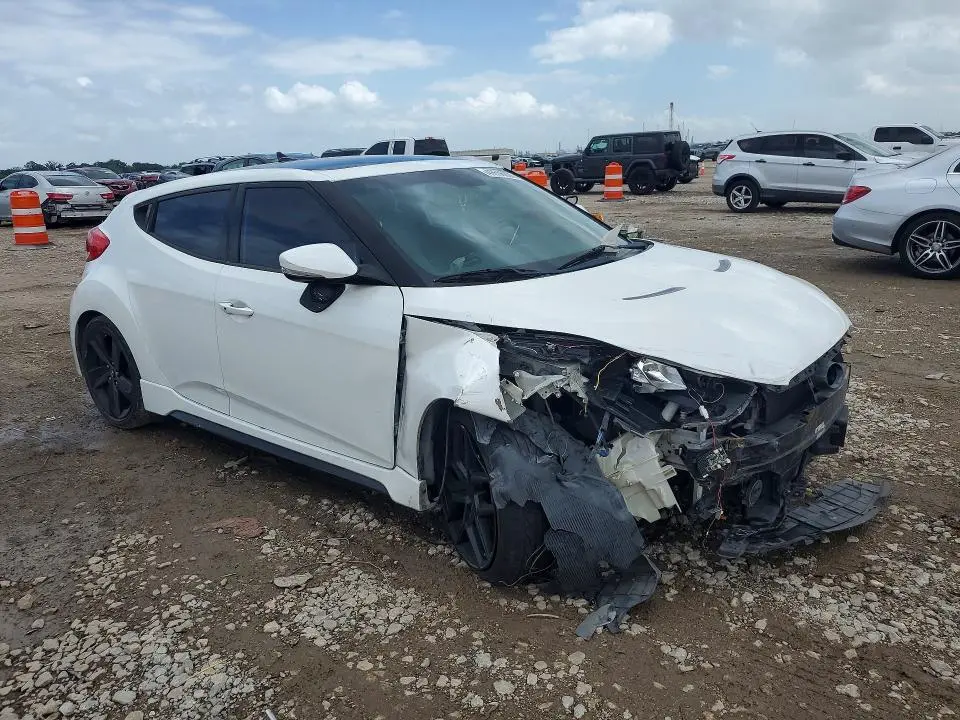 2014 HYUNDAI VELOSTER TURBO  