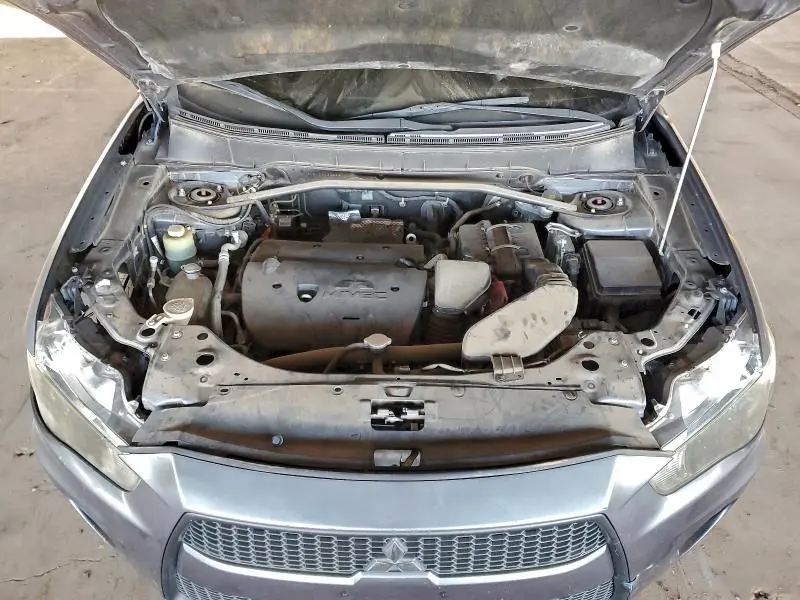 2011 MITSUBISHI OUTLANDER ES  