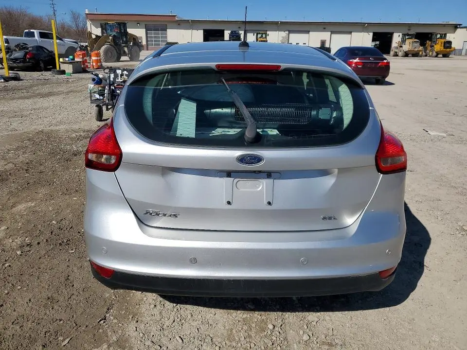 2017 FORD FOCUS SEL  