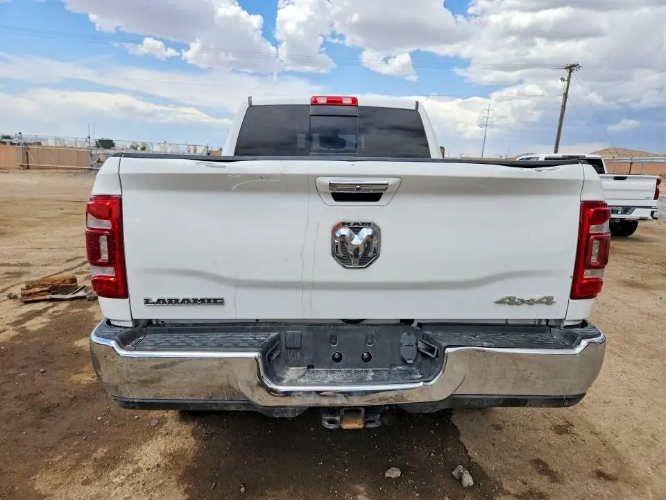 2021 RAM 2500 LARAMIE  