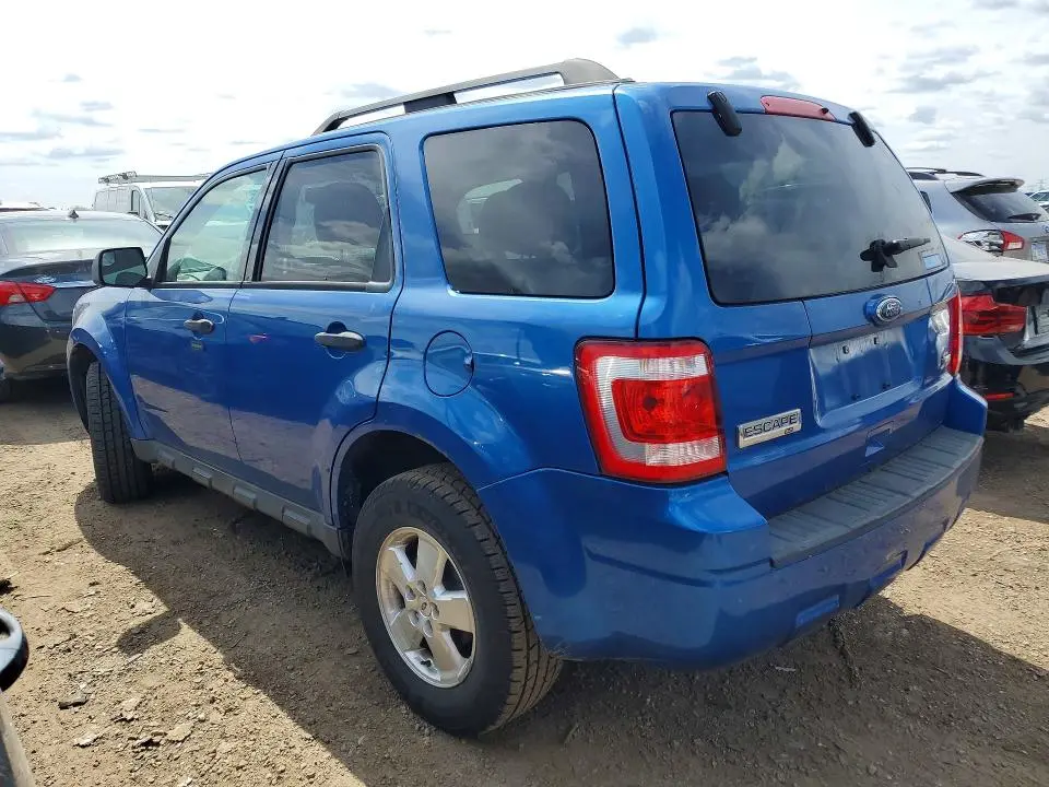 2011 FORD ESCAPE XLT  