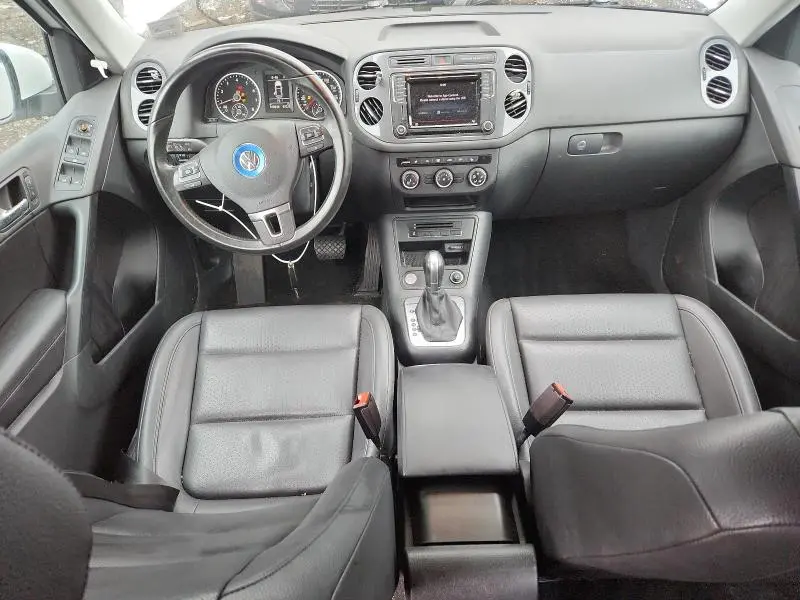 2017 VOLKSWAGEN TIGUAN S  