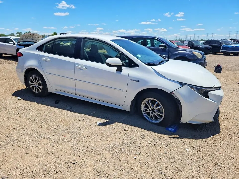 2021 TOYOTA COROLLA LE  