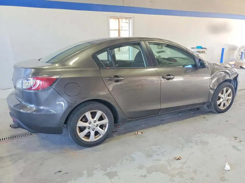 2010 MAZDA 3 I  