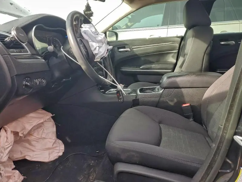 2019 CHRYSLER 300 TOURING  