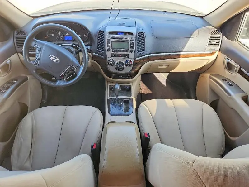 2012 HYUNDAI SANTA FE GLS  