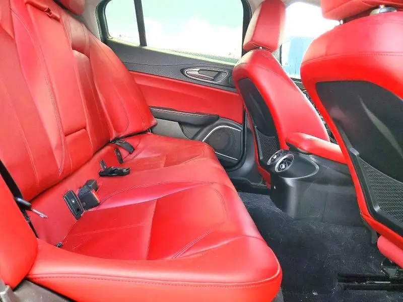2019 ALFA ROMEO GIULIA   