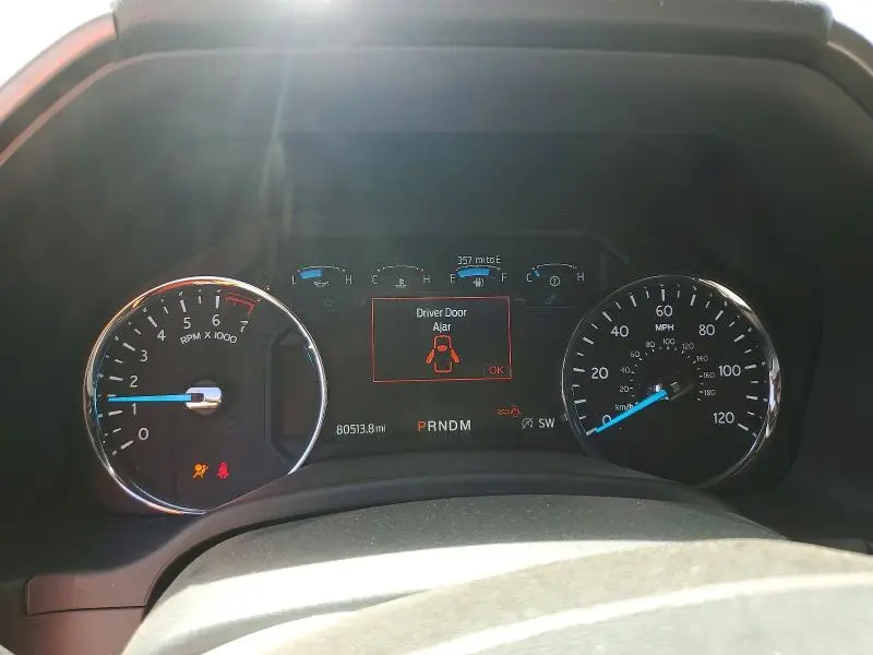 2021 FORD EXPEDITION XLT  