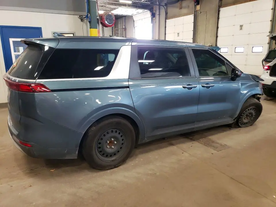 2022 KIA CARNIVAL EX  