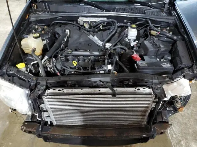 2010 FORD ESCAPE XLT  