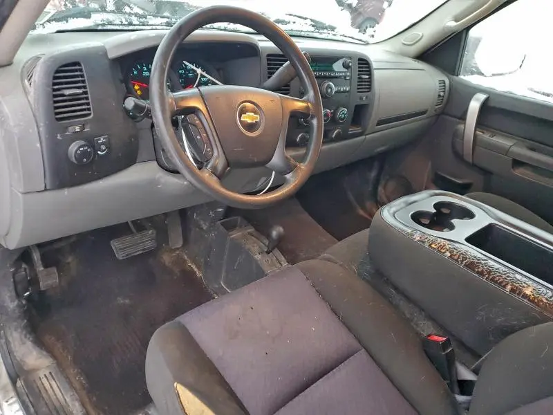 2011 CHEVROLET SILVERADO K1500 LS  