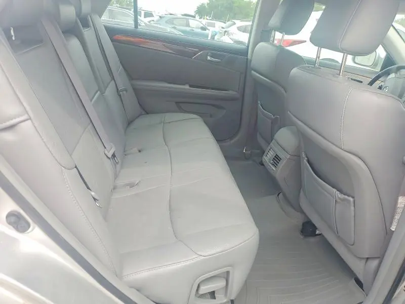 2010 TOYOTA AVALON LIMITED  