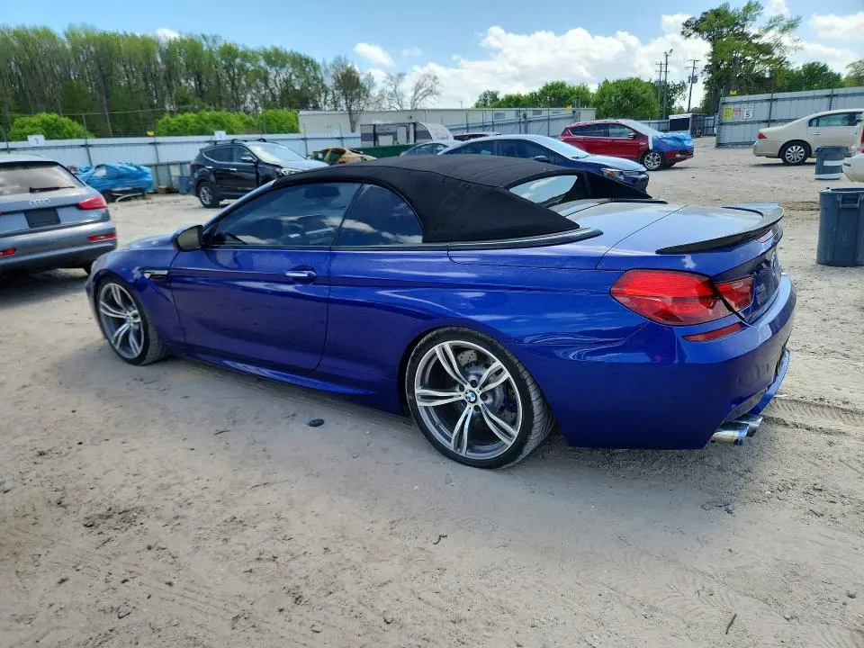 2013 BMW M6   