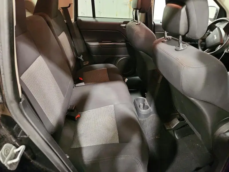 2010 JEEP COMPASS SPORT  