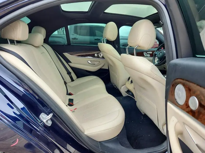 2017 MERCEDES-BENZ E 300 4MATIC  