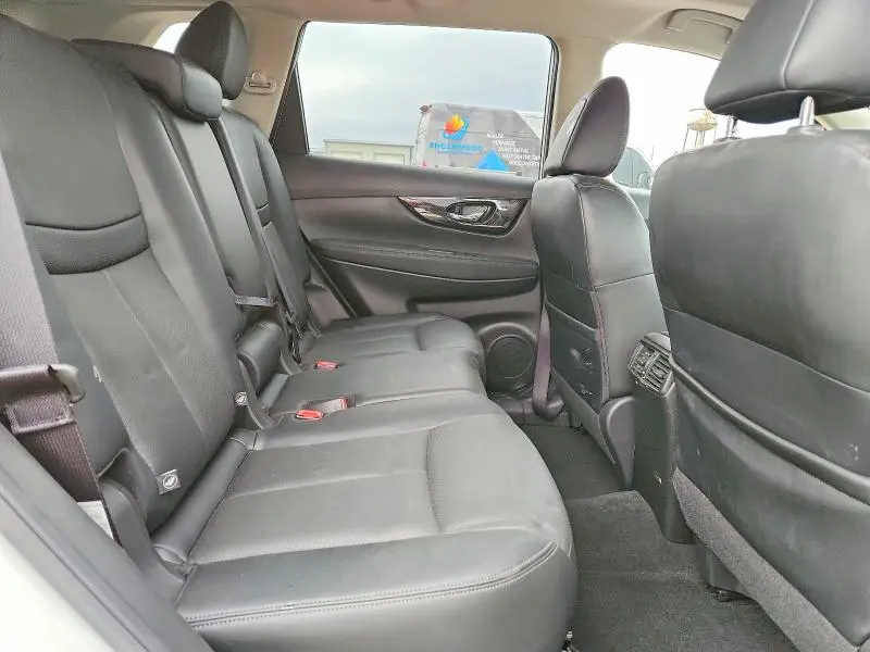 2018 NISSAN ROGUE SL  