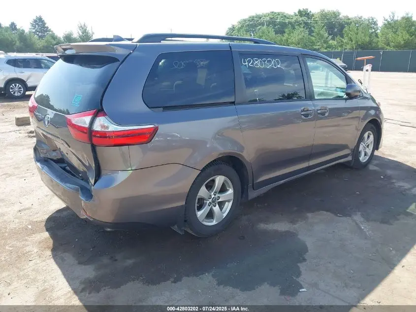 2019 TOYOTA SIENNA LE 8-PASSENGER
