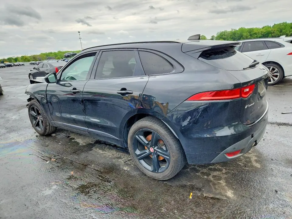 2020 JAGUAR F-PACE CHECKERED FLAG  